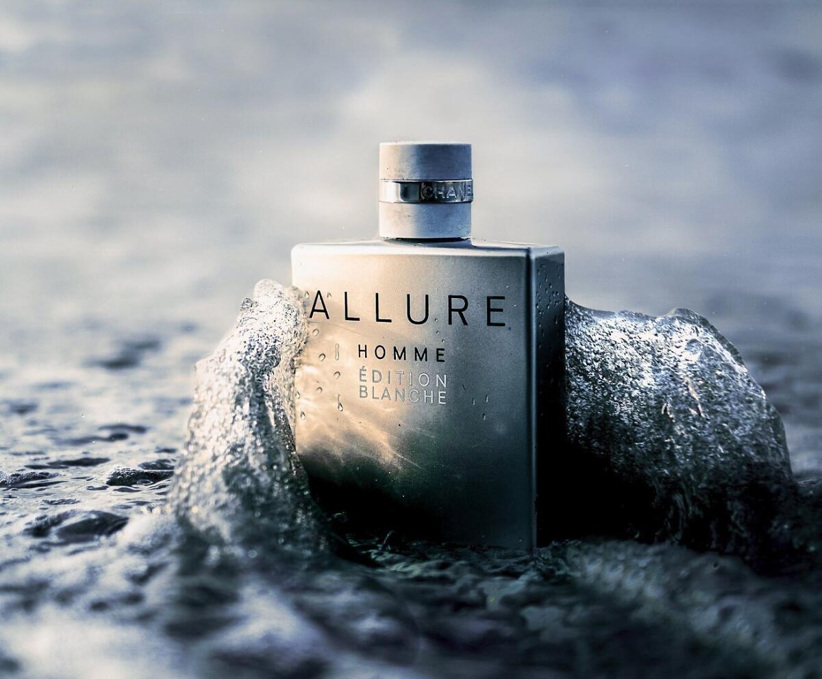 Allure Homme Édition Blanche Eau de Parfum – 100 ml / 3.4 fl oz Men’s Cologne